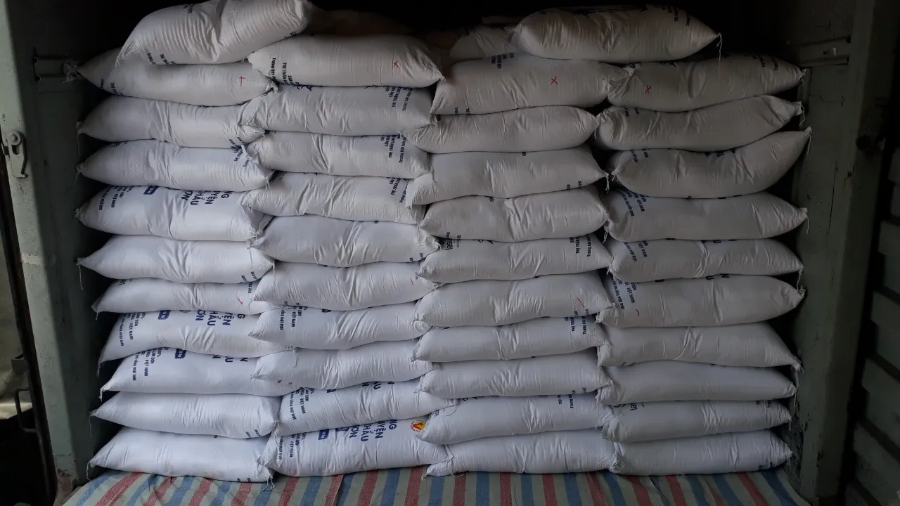 High quality Refined Sugar 45 Icumsa Made From 100% Sugarcane 50Kg Bag OEM Vietnam With Cheap price