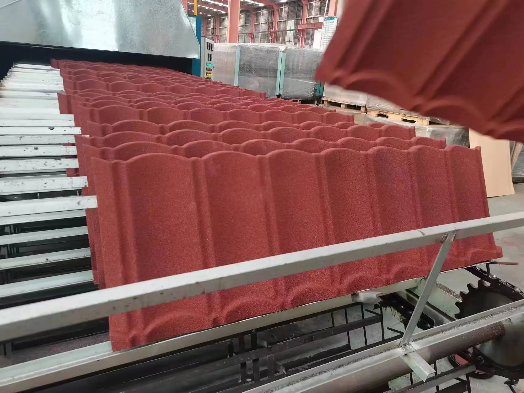 China best quality bond color  coated stone coated metal steel roofing tiles shingles sheets wave roof tiles