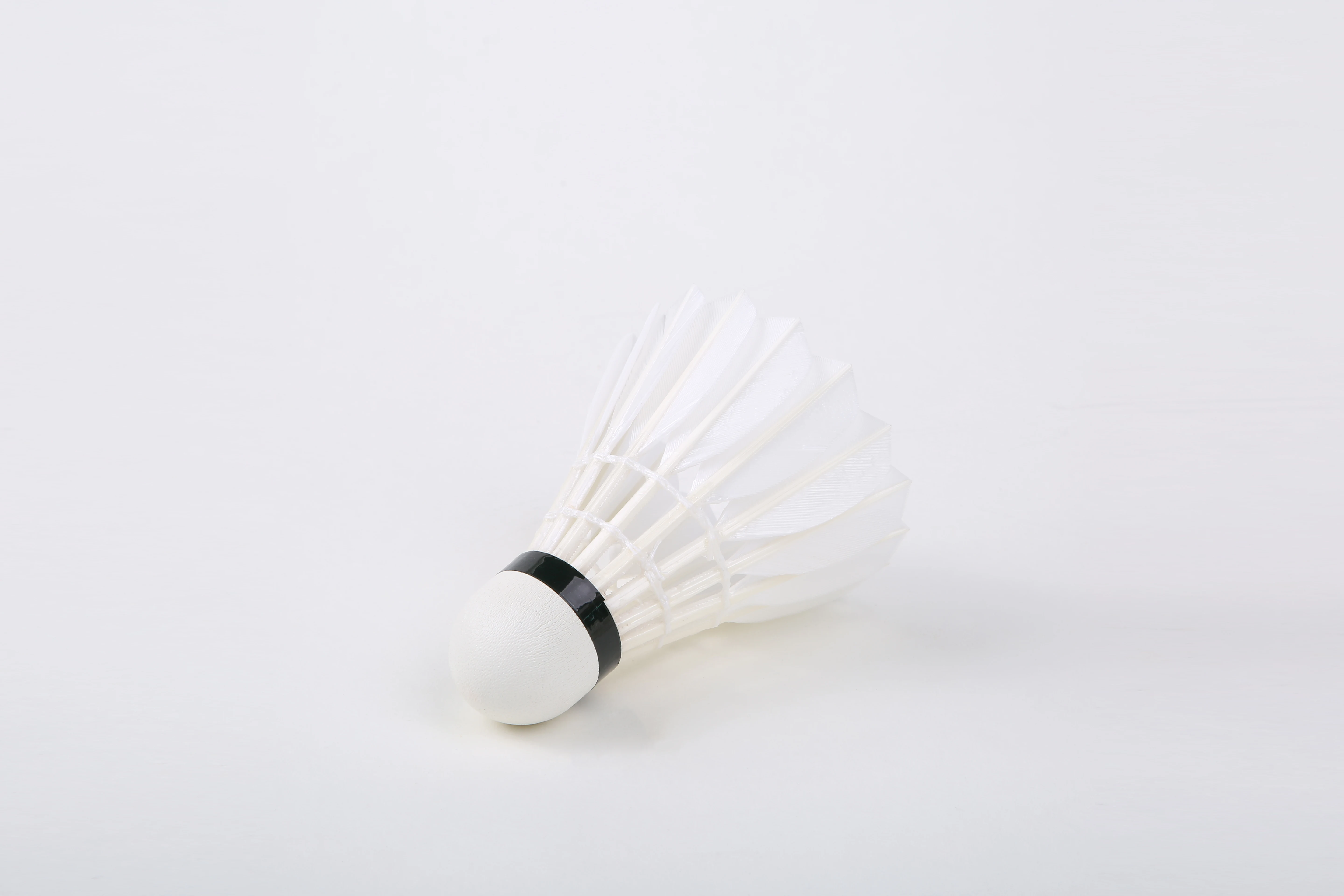 Top Goose Feather Badminton Shuttlecock for tournament approved by BWF the same quality as Yonex AS40 AS50