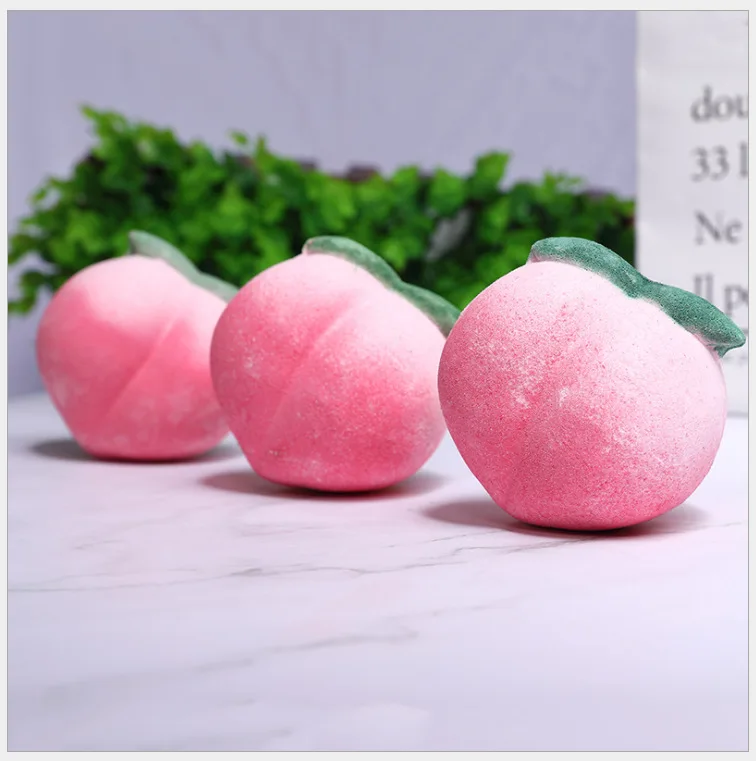 Wholesale Oem Fruit Bath Fizzies Peach Bathbomb Organic Essential Oil Coloful Bubble Bath Women Bath Bomb