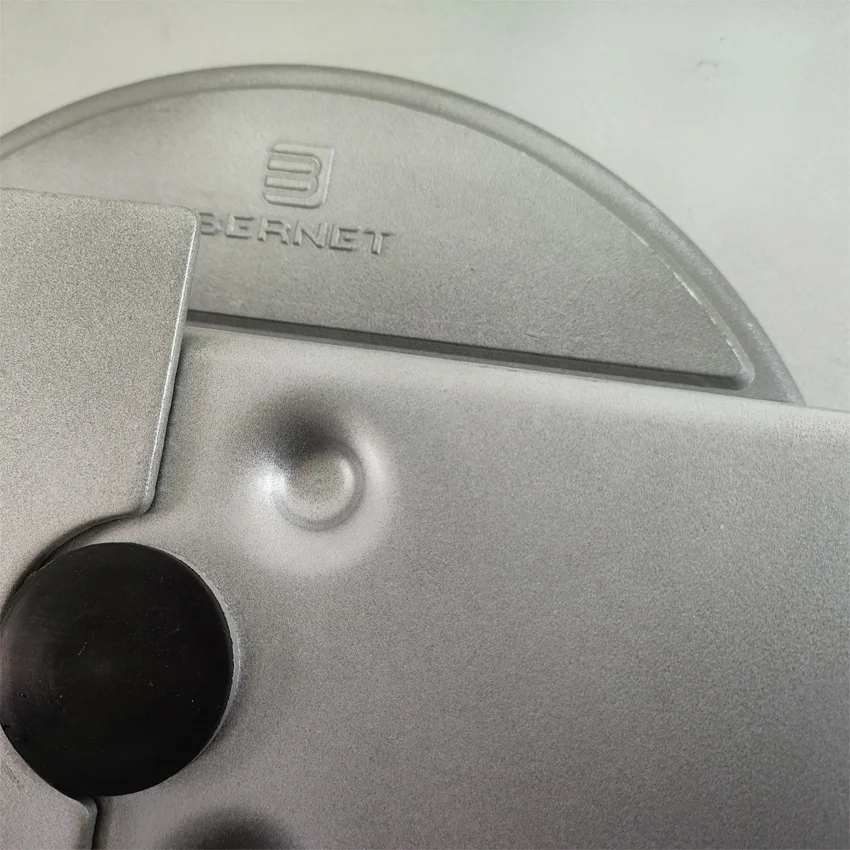 Bernet fuel tank truck manhole cover for gas station fuel tankers