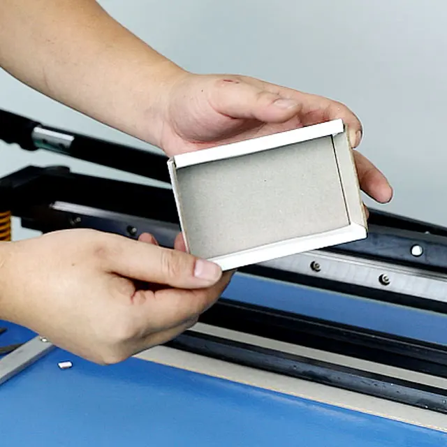 The best sellers Wide use corrugated board rigid box forming making machine