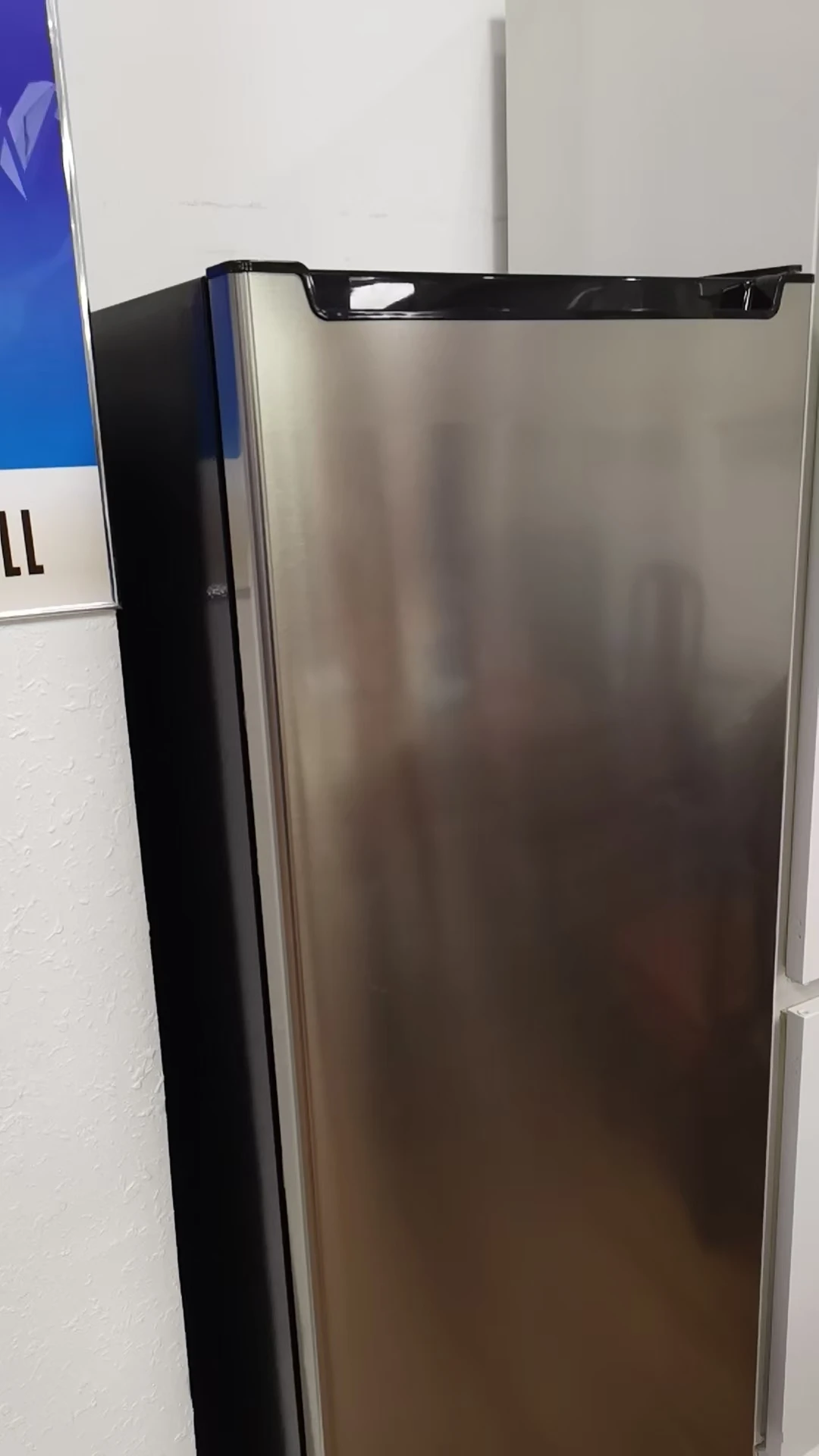 Cheapest price Upright solar ice maker freezer BD-198 24 volt ice maker with solar panel batteries popular in Africa