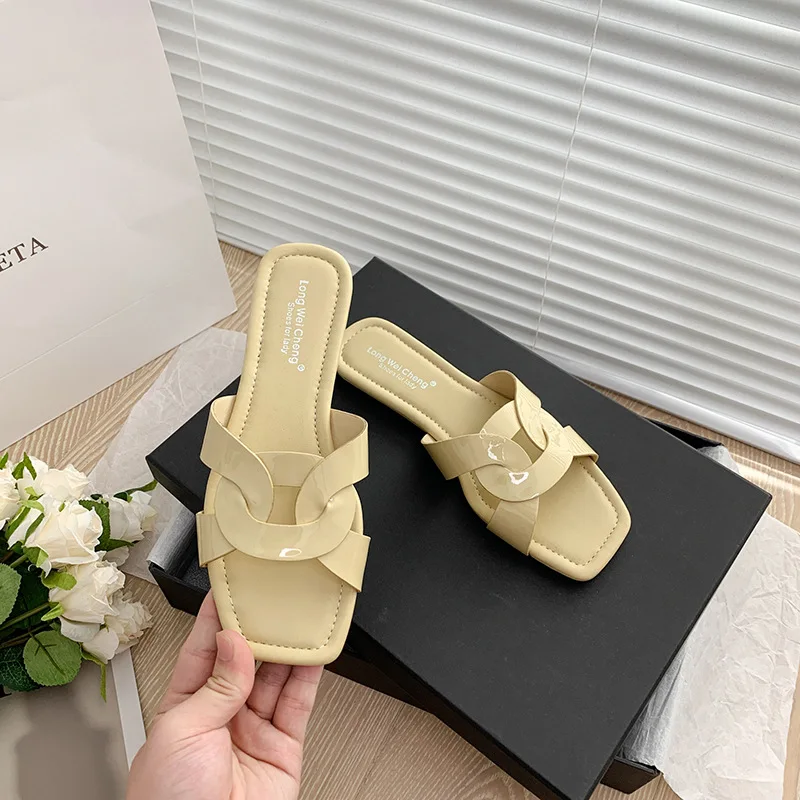 Cross-Woven Slippers Heels for Ladies 2022 Patent Leather Women Rubber Slippers Square-Toe Beach Hollow Plane Slipper