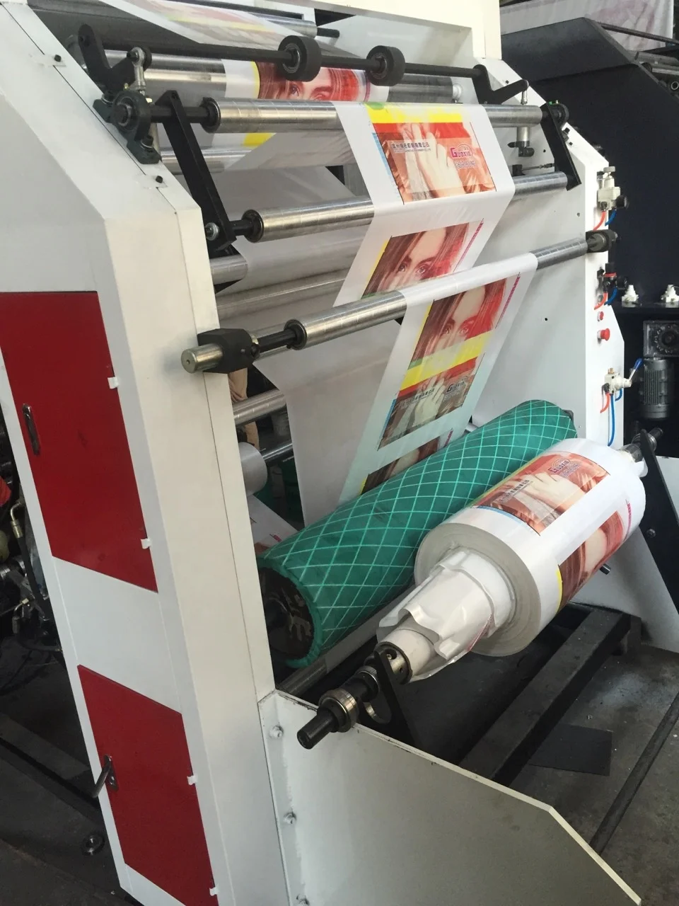 China best quality one single plastic bag color flexo printing machine price