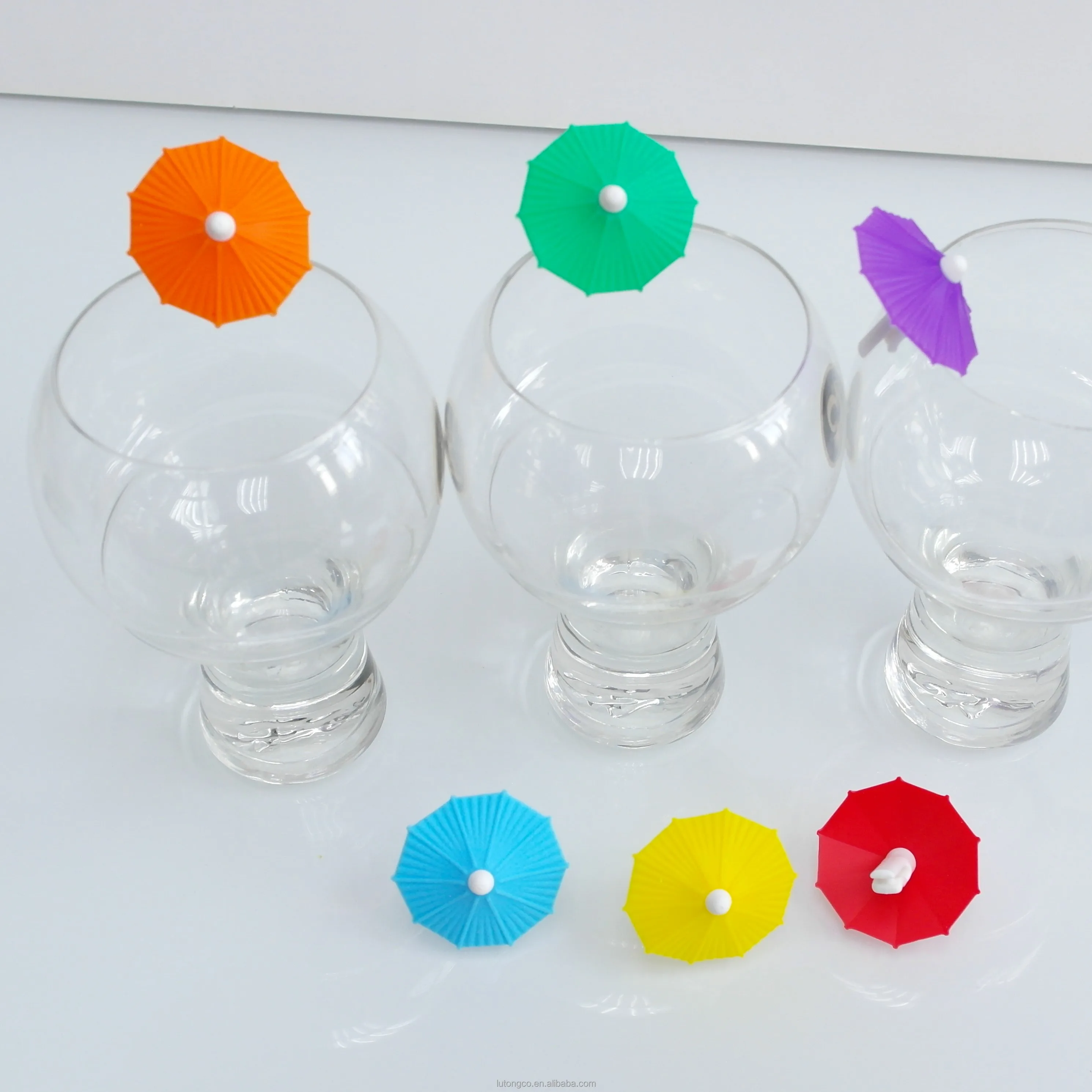 Drinking Buddies Silicone Umbrella Drink Markers Glass Markers Drink Charm With Clip
