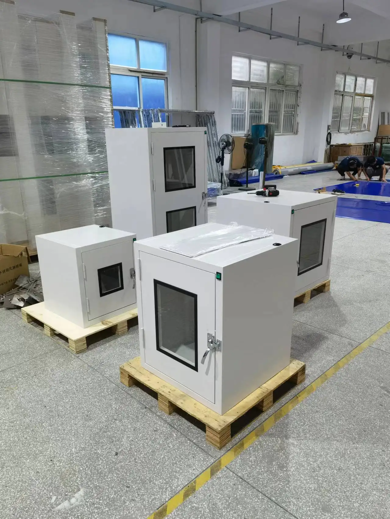 Biotechnology Lab ISO5 Cleanroom Dynamic Pass Box Through Clean Room Interlocking Cleanroom  Pass Box Clean