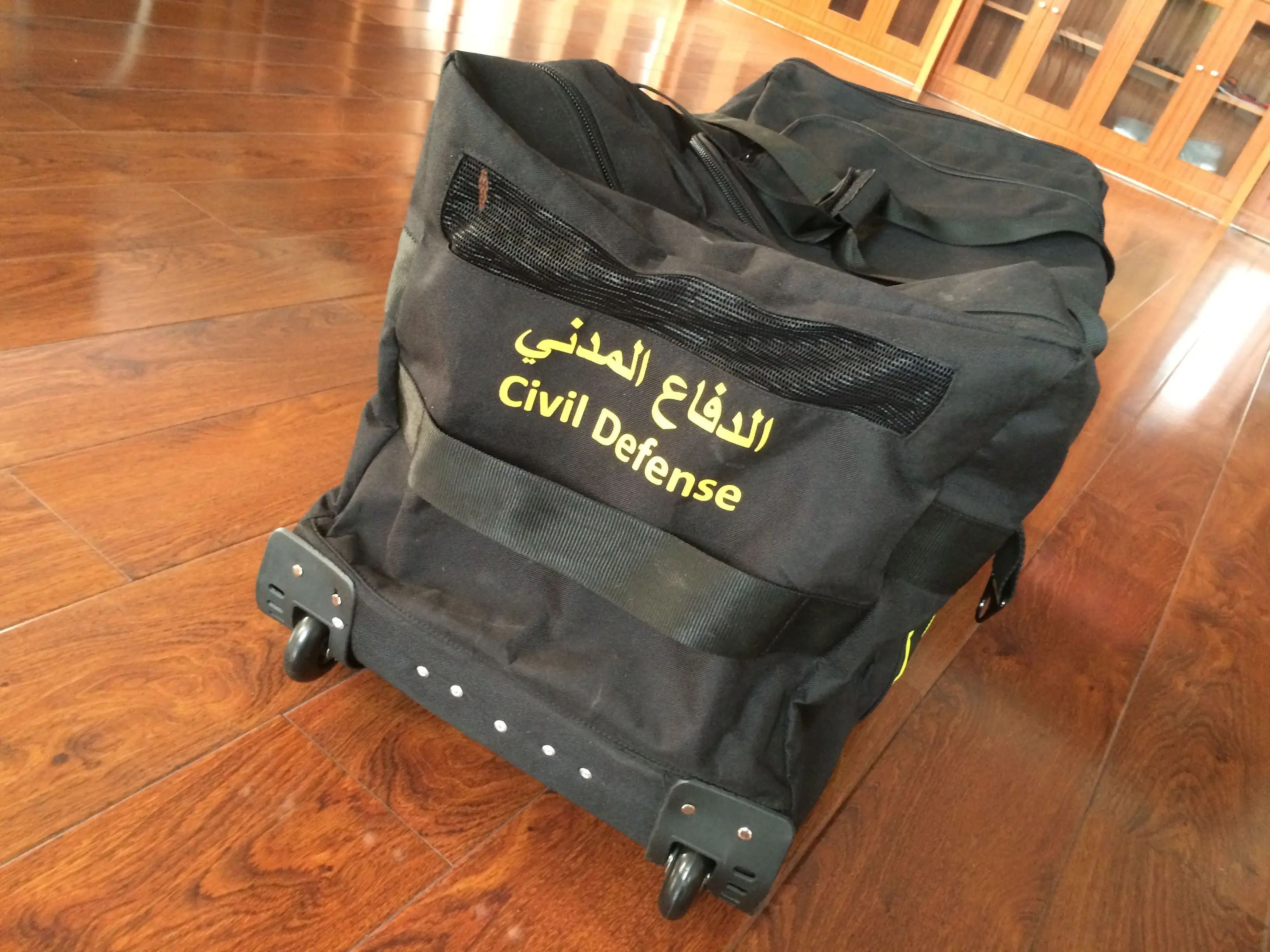 2022 New style High quality racing gear bag with wheels Deluxe Wheeled Turnout Fire Gear Bag