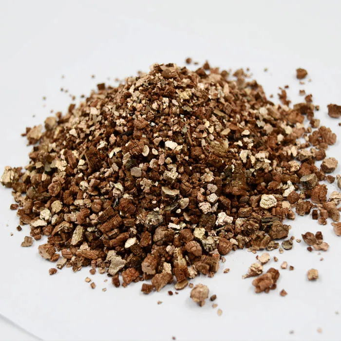 Expanded vermiculite and perlite for insulation and gardening
