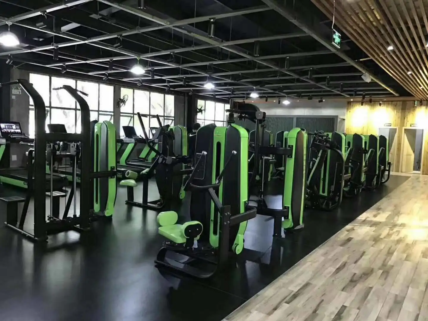 2021 Land fitness Commercial gym equipment Lateral Raise