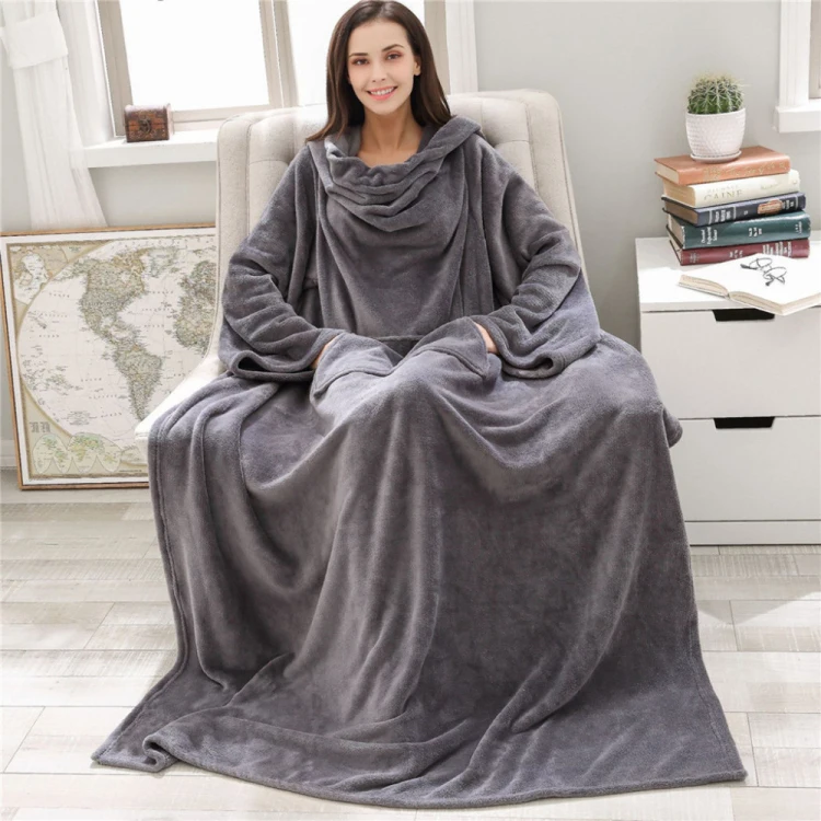 CVS Warm comfy Cozy thick customized color 100% polyester flannel TV Blanket Wearable Fleece Blanket With Sleeves