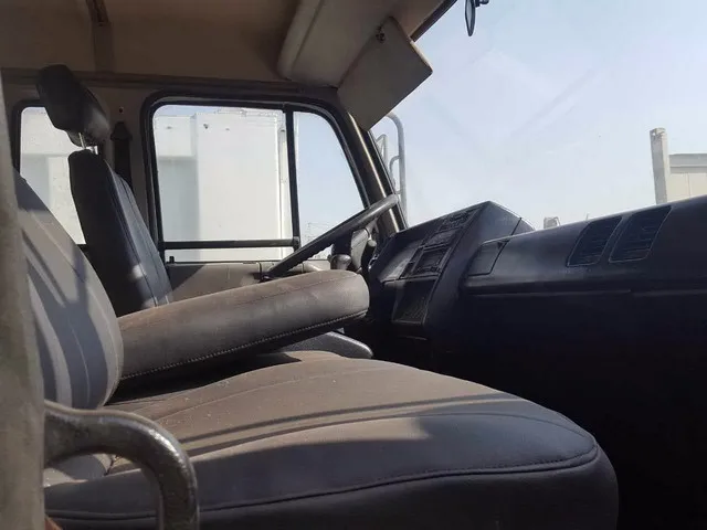 Новое состояние машины Подержанный самосвал Nissan UD для продажи в Китае хорошее качество дешевая цена японская брендовая гидравлическая машина