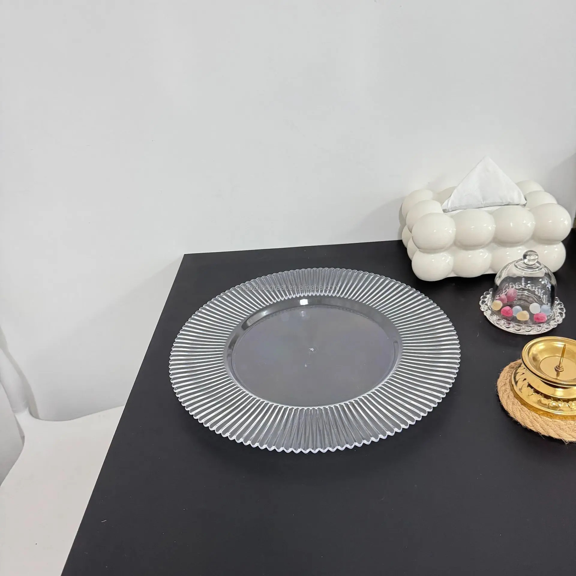 wedding Charger Plates Plastic clear for Dinner Wedding Elegant Decoration Acrylic Under Plate