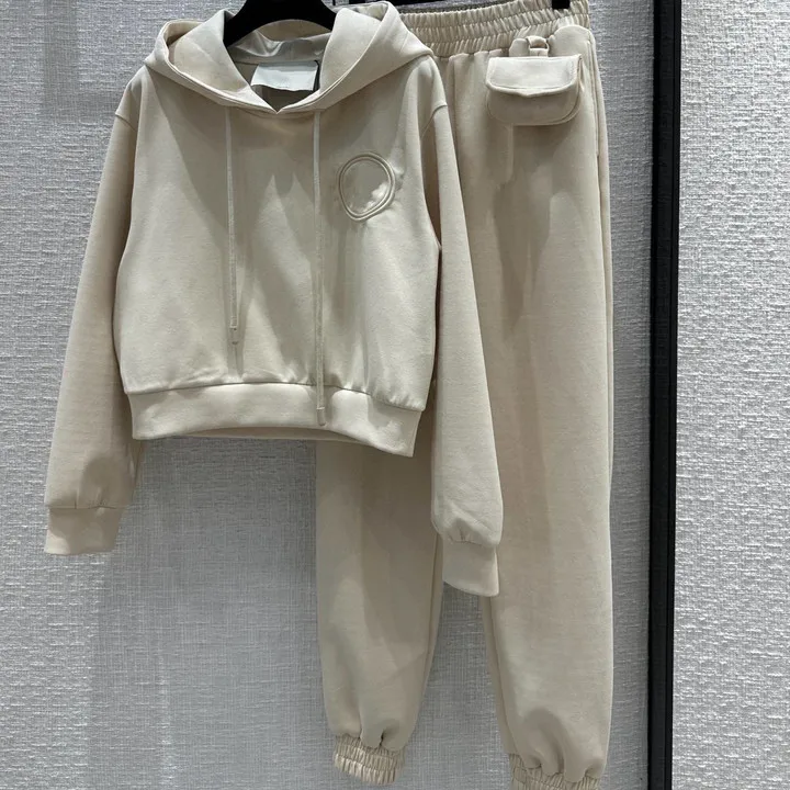 Candice подробно свяжитесь со мной вдохновляющая одежда джинсовые Дизайнерские комплекты из двух предметов для женщин