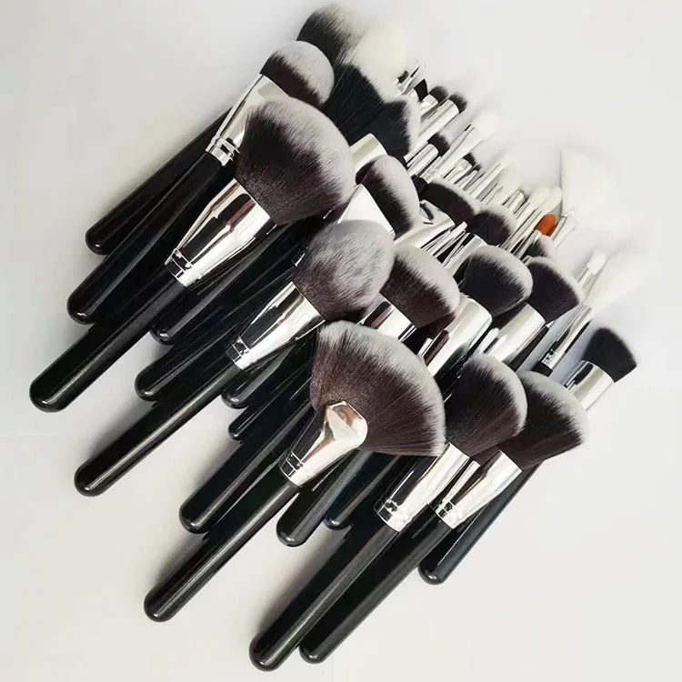 Fashionable Personalized Wooden Handle Make Up Brush Complete 40pcs Cosmetic Makeup Brush Set Eye Shadow Foundation Powder Brush