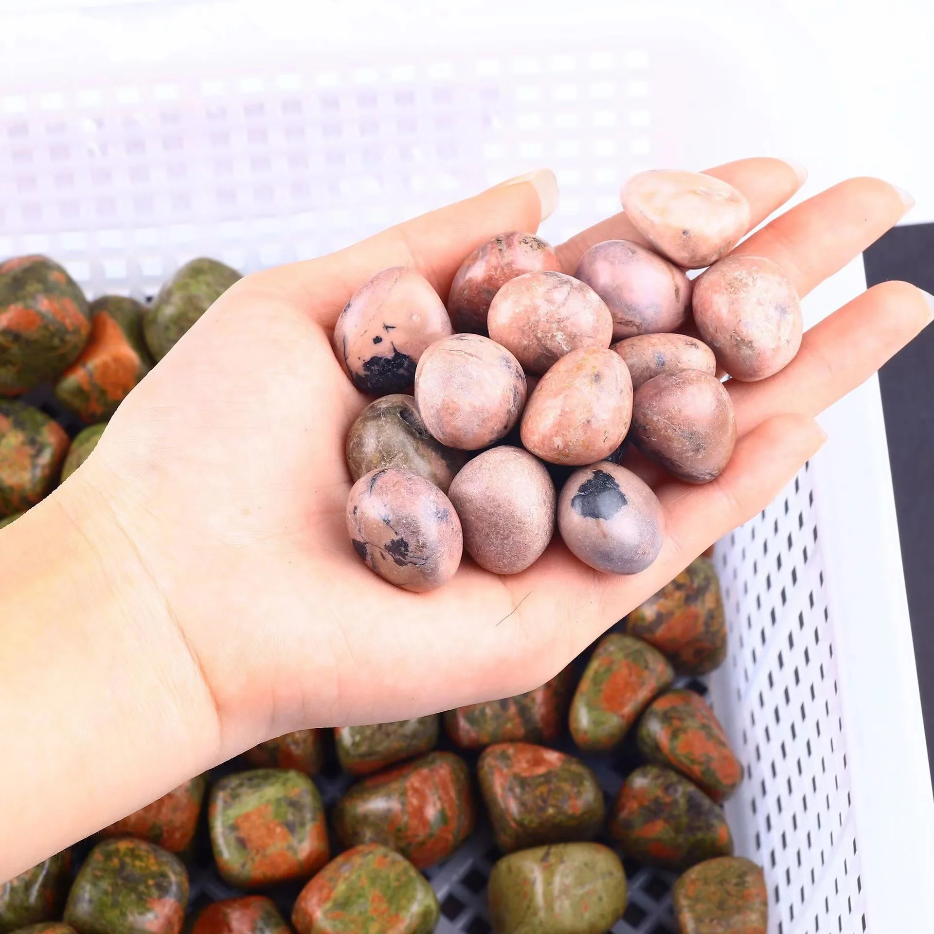 Wholesale natural rose quartz amethyst tumble crystal rough polished landscape decoration stone