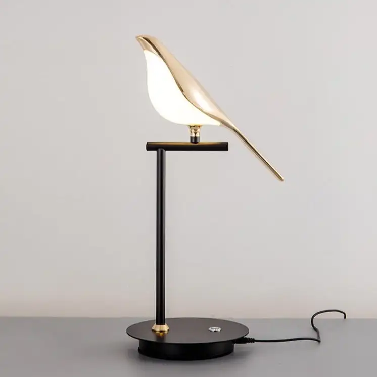 Nordic Minimalist Magpie Bird Creative Light Luxury Bedroom Bedside Table Lamp For Living Room Sofa Side