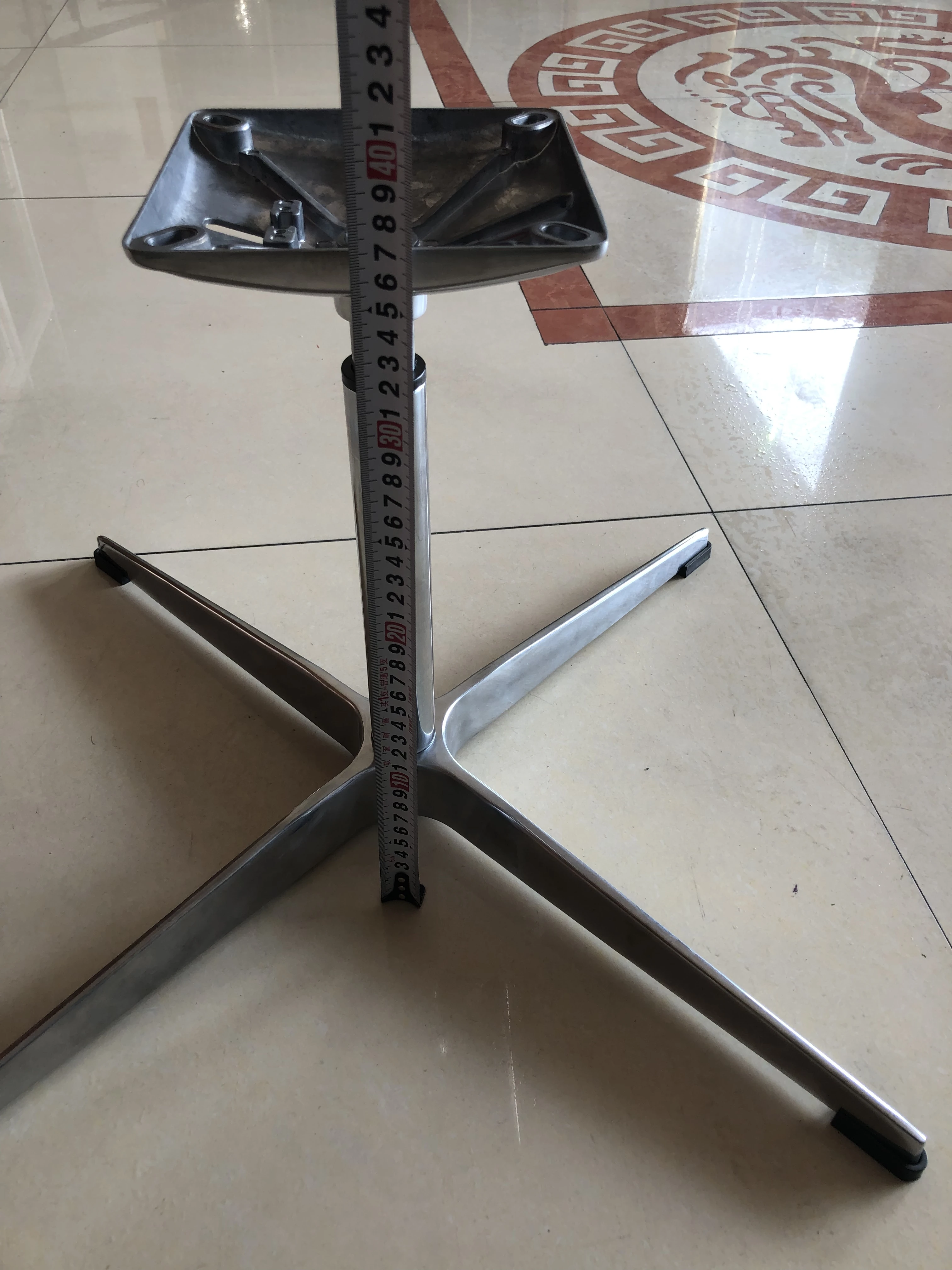 Factory Direct Sale Aluminum Swivel Chair Base For Leisure chair Dinning Chair