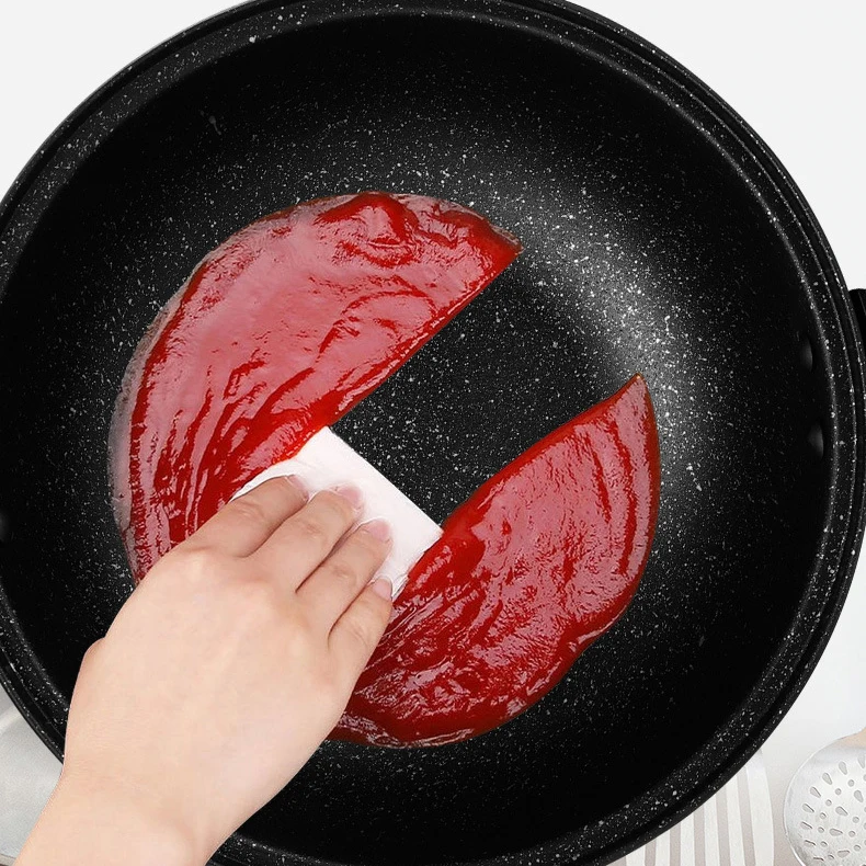 Household gas stove induction cooker universal cooking frying pan flat-bottomed non-stick pan