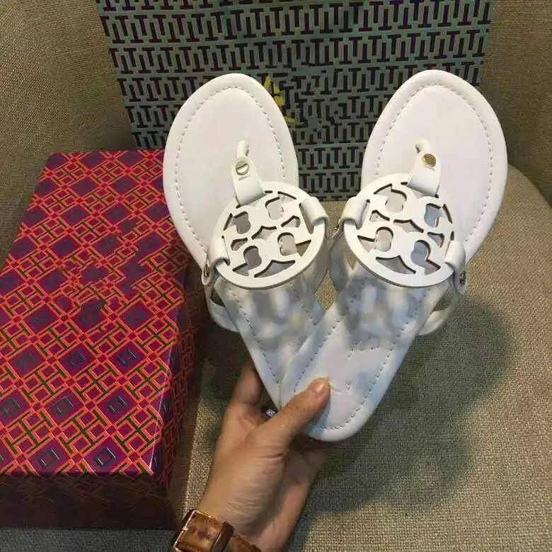 
2021Top Sale Flip Flops Women Footwear Slides Slipper For Womens Fashion Trend Famous Leather Flip Flops Tor Bruh Sandals 