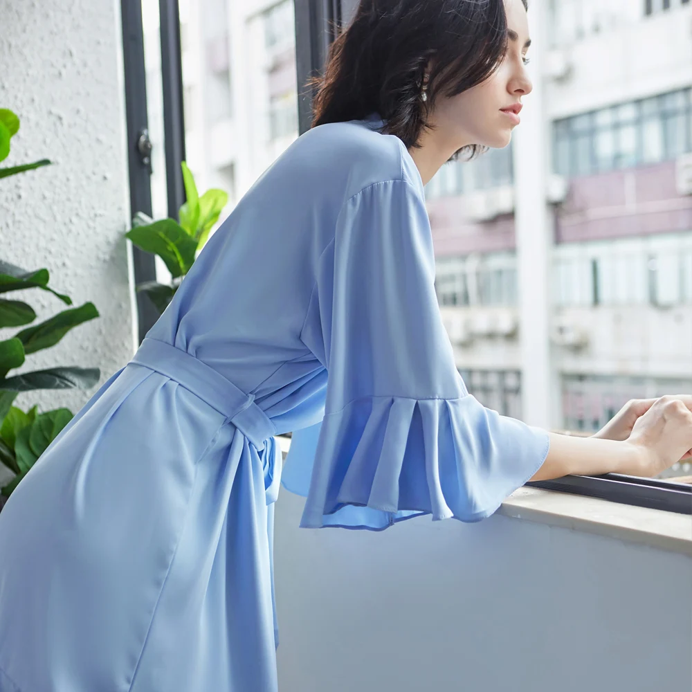 SWG 2022 Popular and Hot Sale 886 Ruffle Satin Chiffon Solid Bride and Bridesmaid Robe for Bridal Party