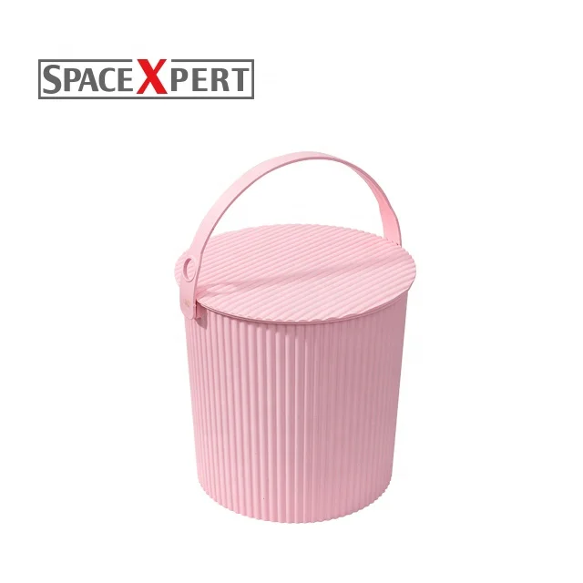 Classic Design Outdoor Fishing Bucket Thickened Material round Plastic with Lid Injection Technics Cylindrical Shape