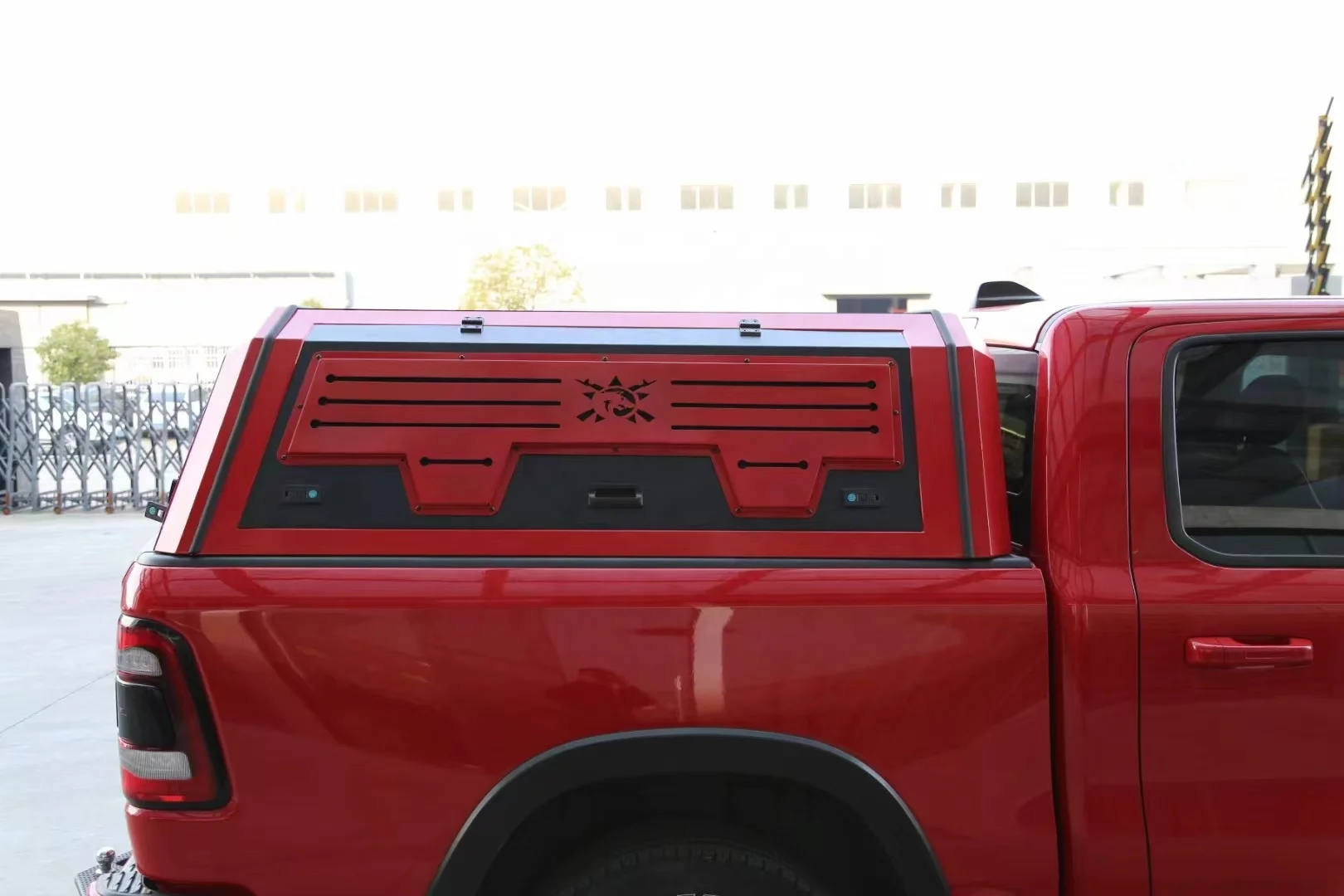 Lightweight Aluminium Alloy Hardtop Topper Camper Truck Canopy for  Tundra Hilux Tacoma F 150 Raptor ranger