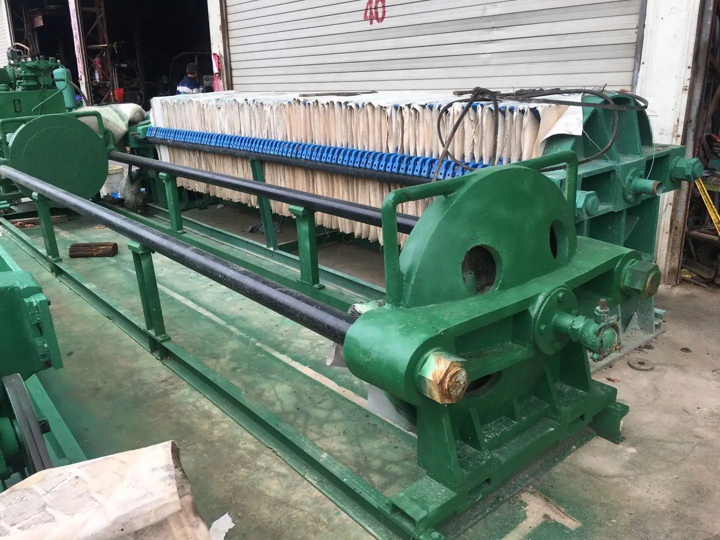 Round Plate Ceramics Mugs Material  Filter Press Machine  Lower Price Filter Press For Clay Filter Press