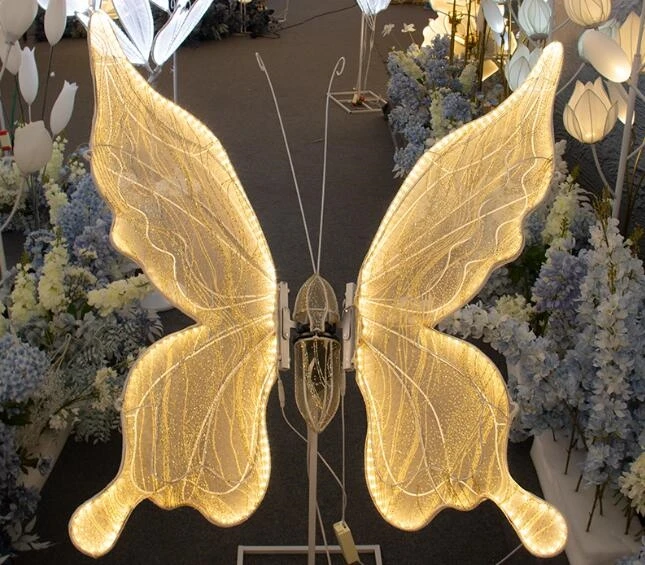Romantic Ground Hanging Crystal Wedding Decorations Lifelike Holding Butterfly Dynamic Wings Butterfly