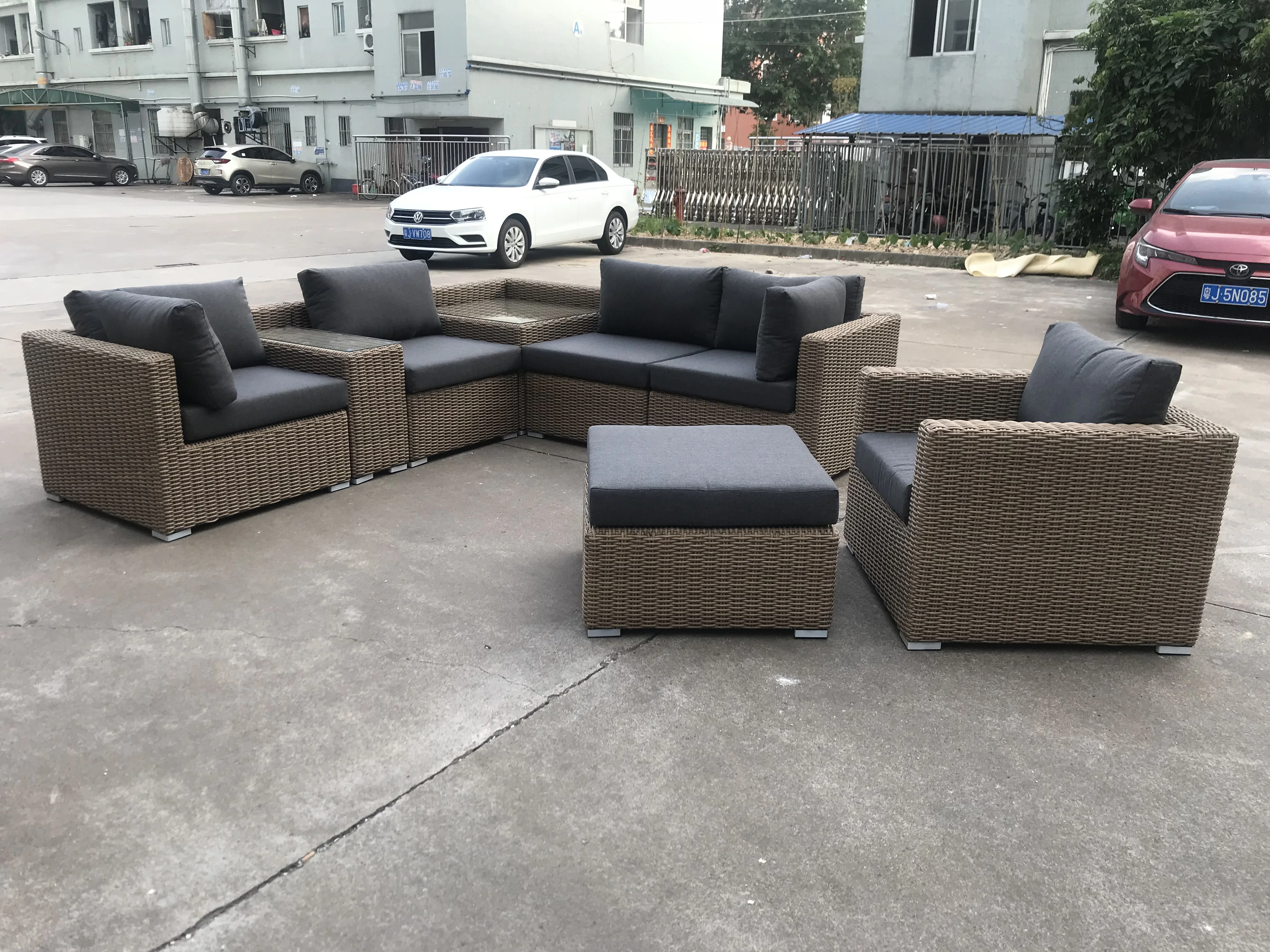 Luxury Outdoor All Weather Garden Furniture Wicker Round Rattan Sofa Set