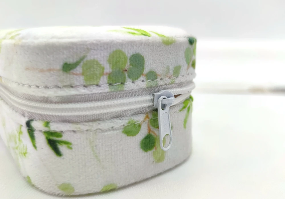 
Product easy to sell zipper sublimation jewlery box 100 Pieces 