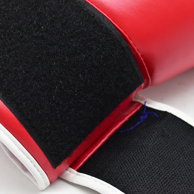 Piaoyu Heavy-Duty Professional Boxing Gloves Waterproof Team Sports Training Gloves for Outdoor Use