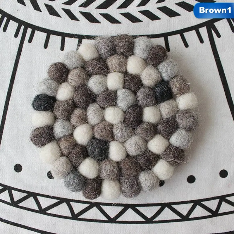 2022  XM 10*10cm Cup Round square Coaster Handmade Heat Resistant Mat Trivet Table Wool Felt Ball Coasters
