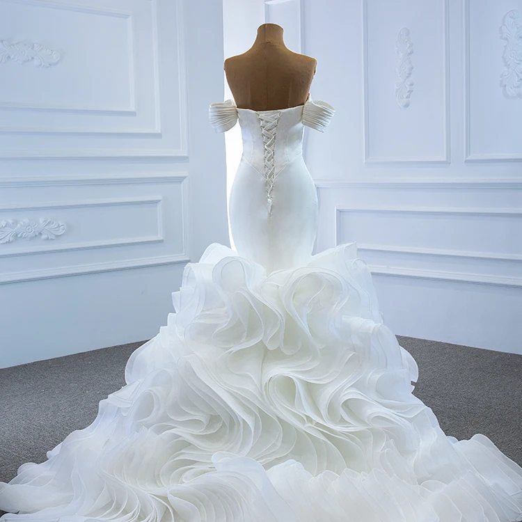 Factory Custom Fashion Off Shoulder Ladies Elegant Tunic Dress Removable Train Wedding Dress