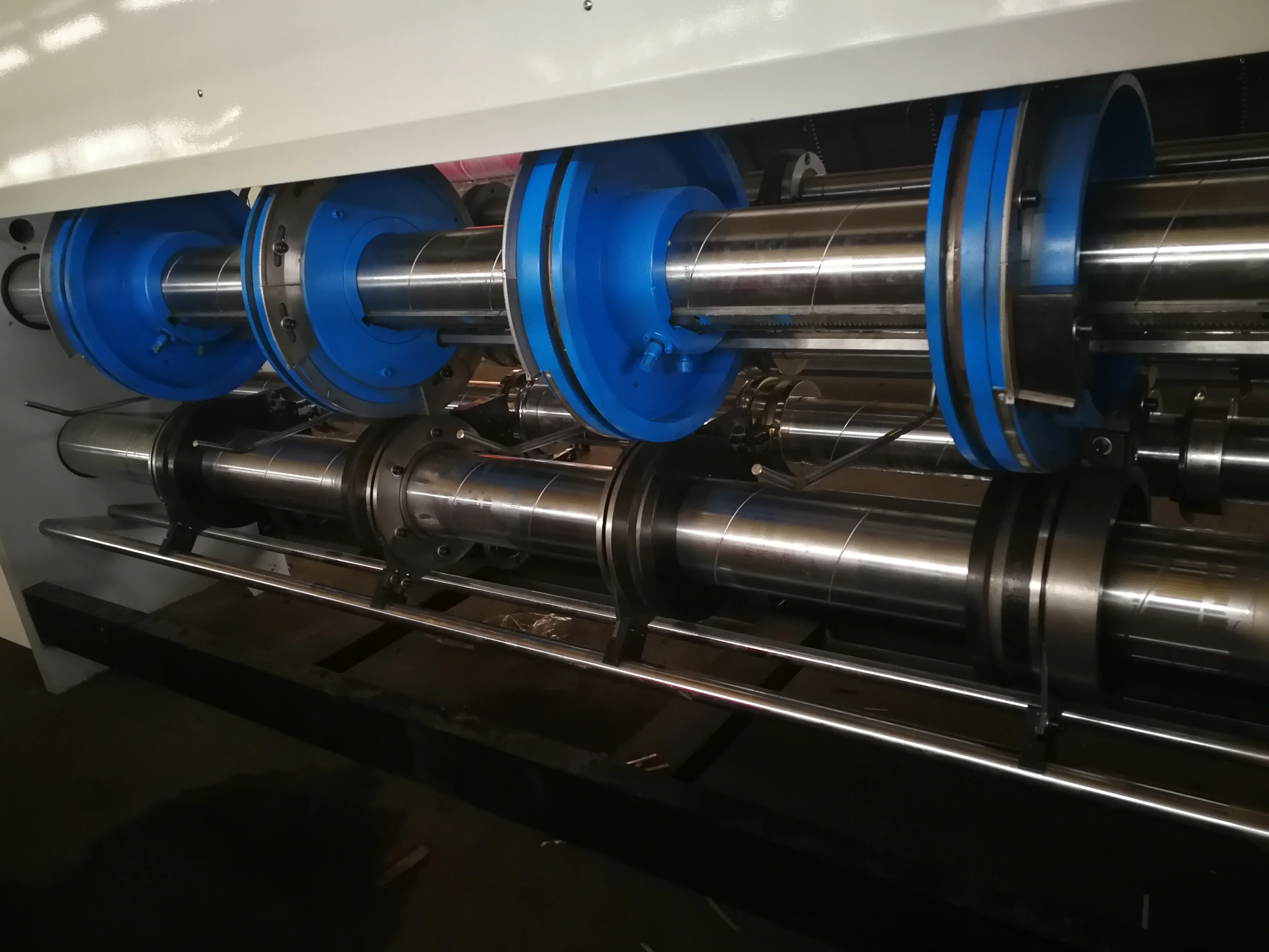 RS-4 Combined Rotary Creaser Slotter Machine