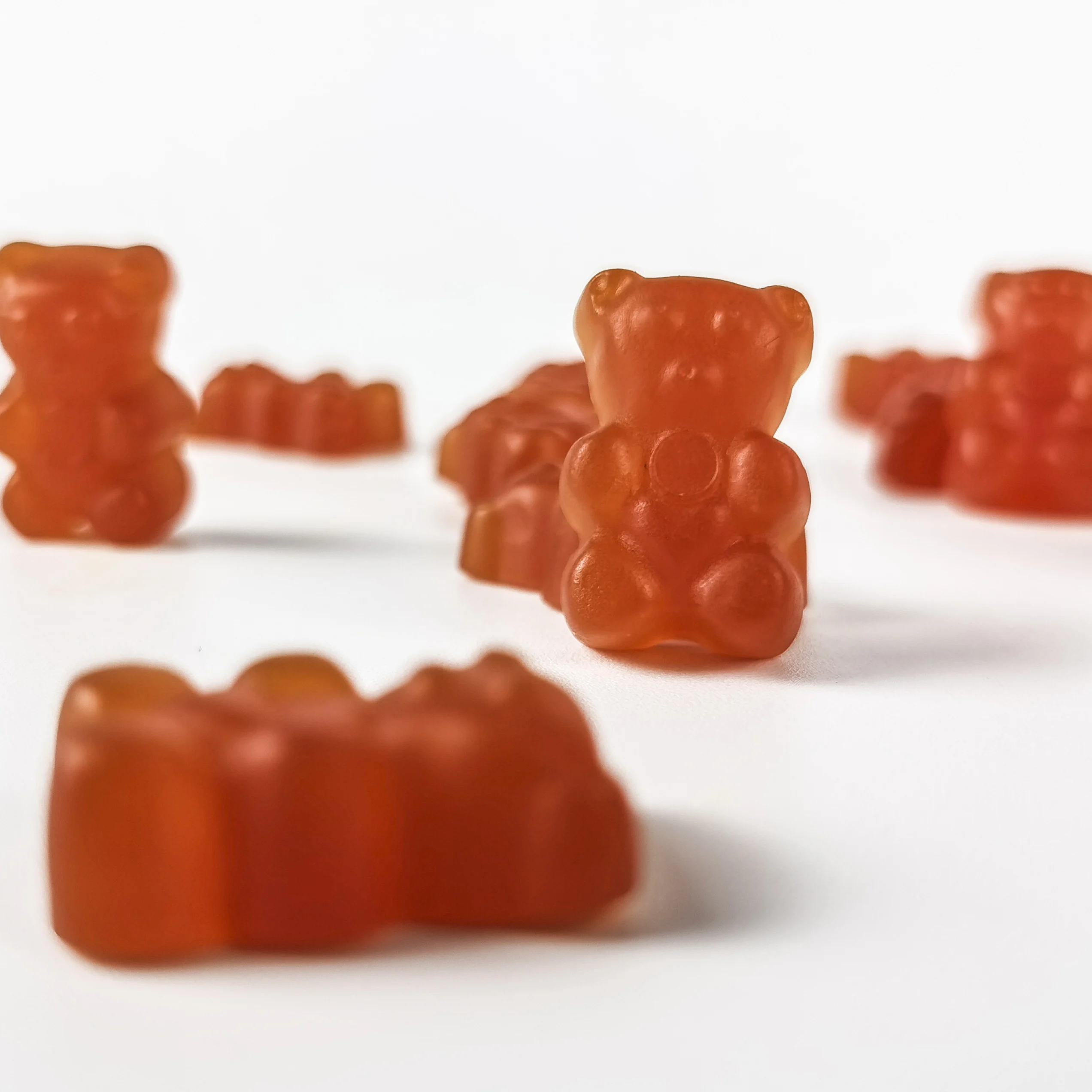 Hot Selling Customizable Halal Sour Candy Fruity Flavor Hard Gummy Candy in Box or Bag Packaging Free Sample Available