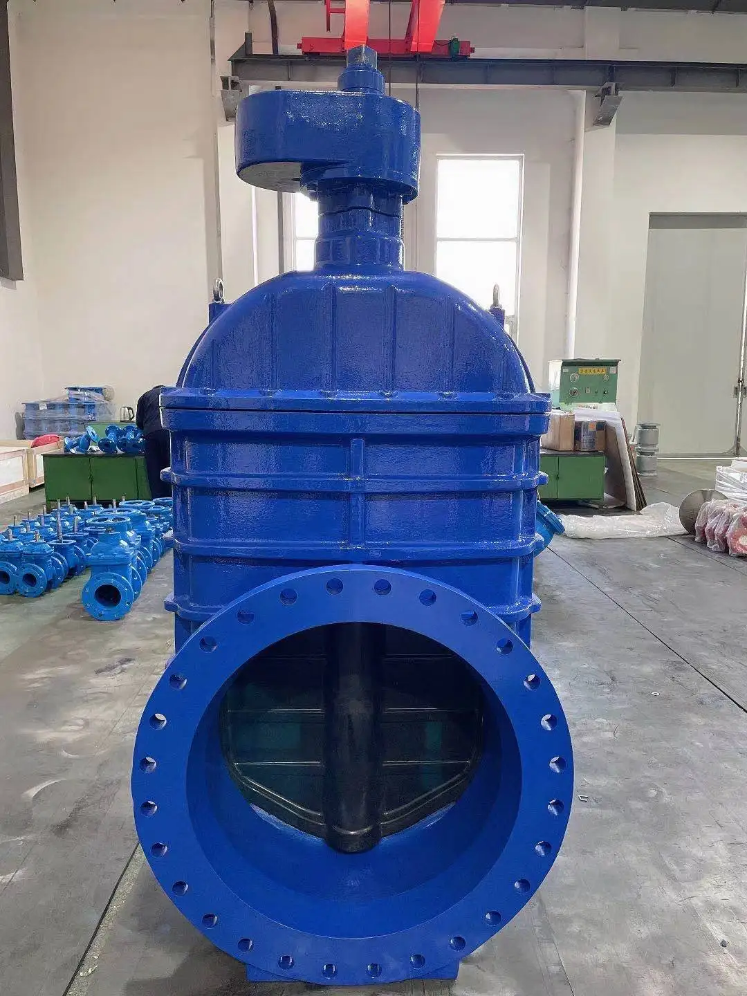 Запорный клапан F4 DN750 PN10 GGG40 сделано в Китае вода 1 шт. коробка передач EPDM 3 года ручное управление потоком воды SS420
