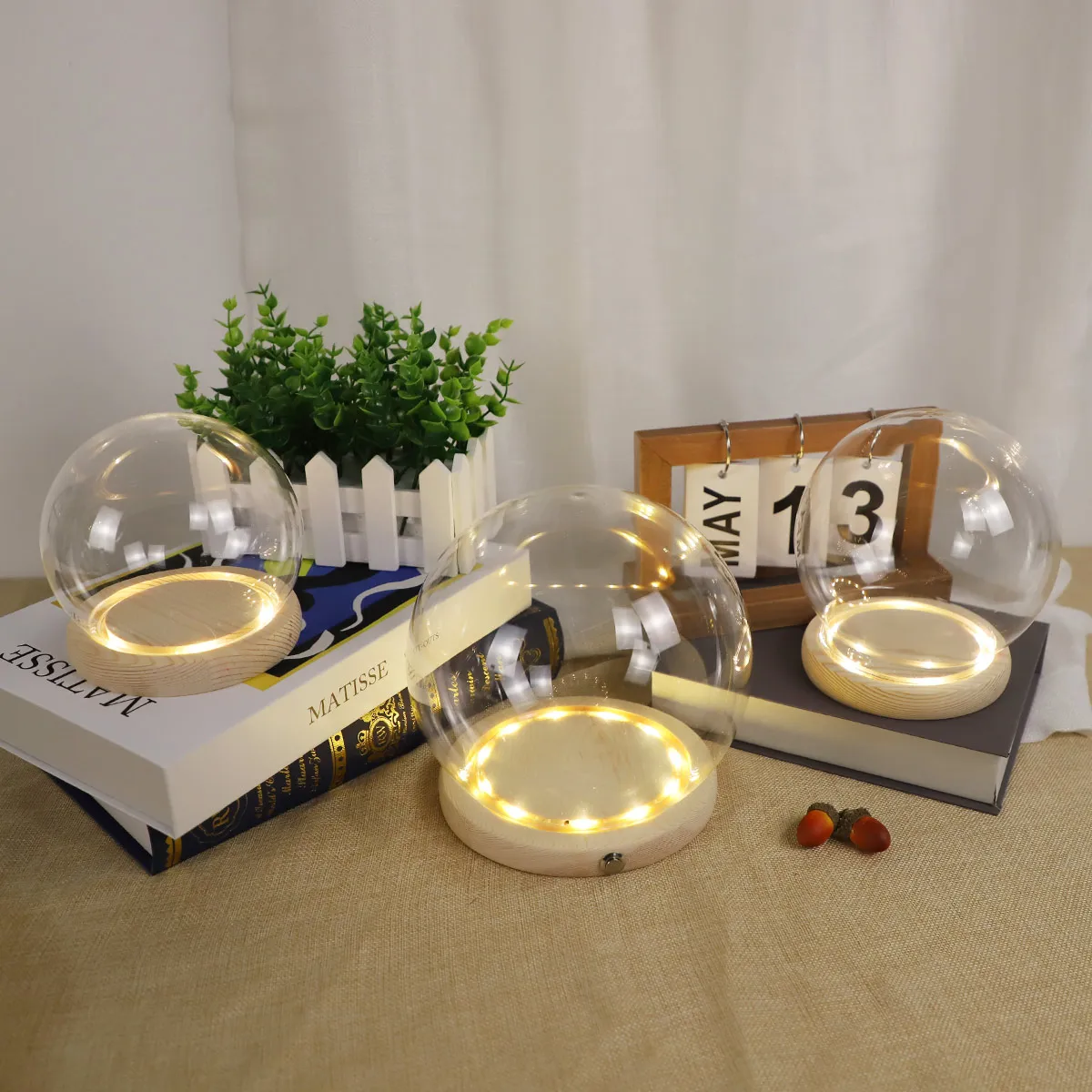 Оптовая продажа, декоративные овальные маленькие прозрачные пустые светодиодные лампы-колокол со стеклянным куполом, стеклянный купол с деревянной основой и светодиодными лампами