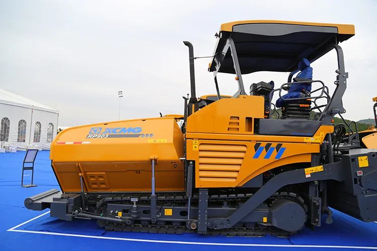 
XCMG factory 9m road pavers RP903 concrete road asphalt paver laying machine finisher 