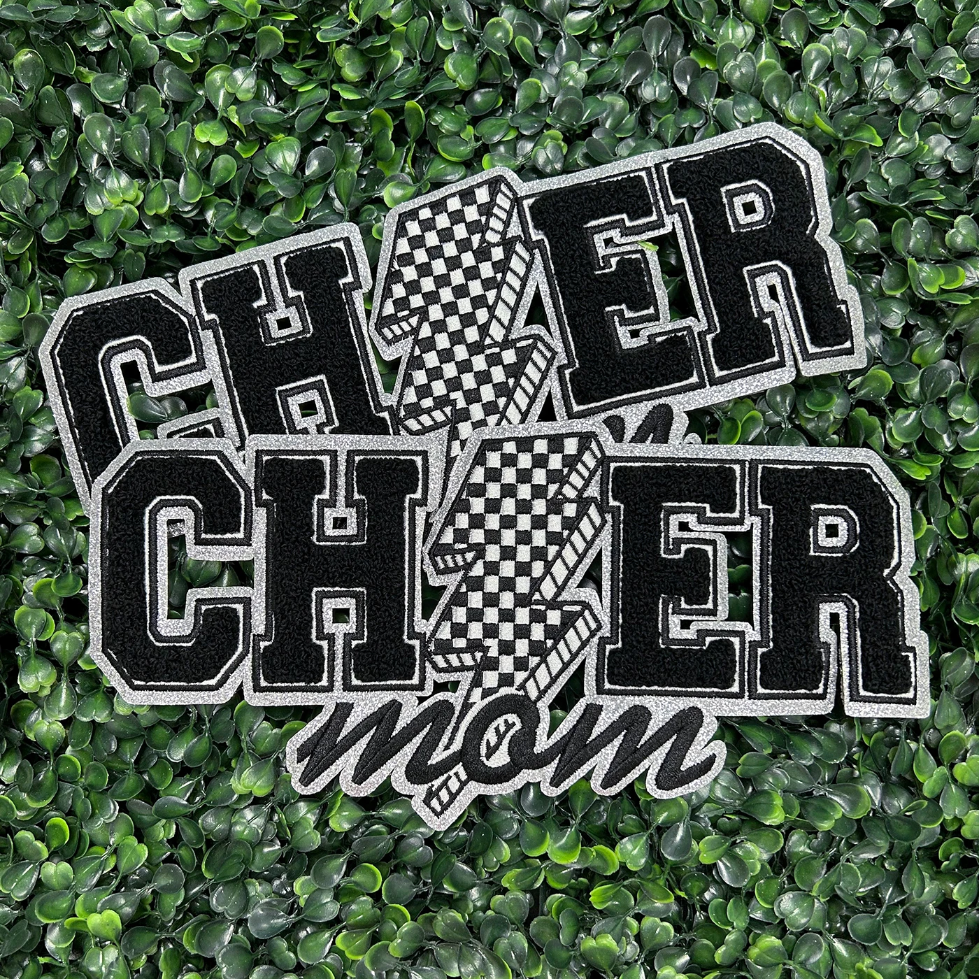 New Design Cheer Mom Sports Chenille Patches Wholesale Custom Iron On Embroidery Patch For Clothing