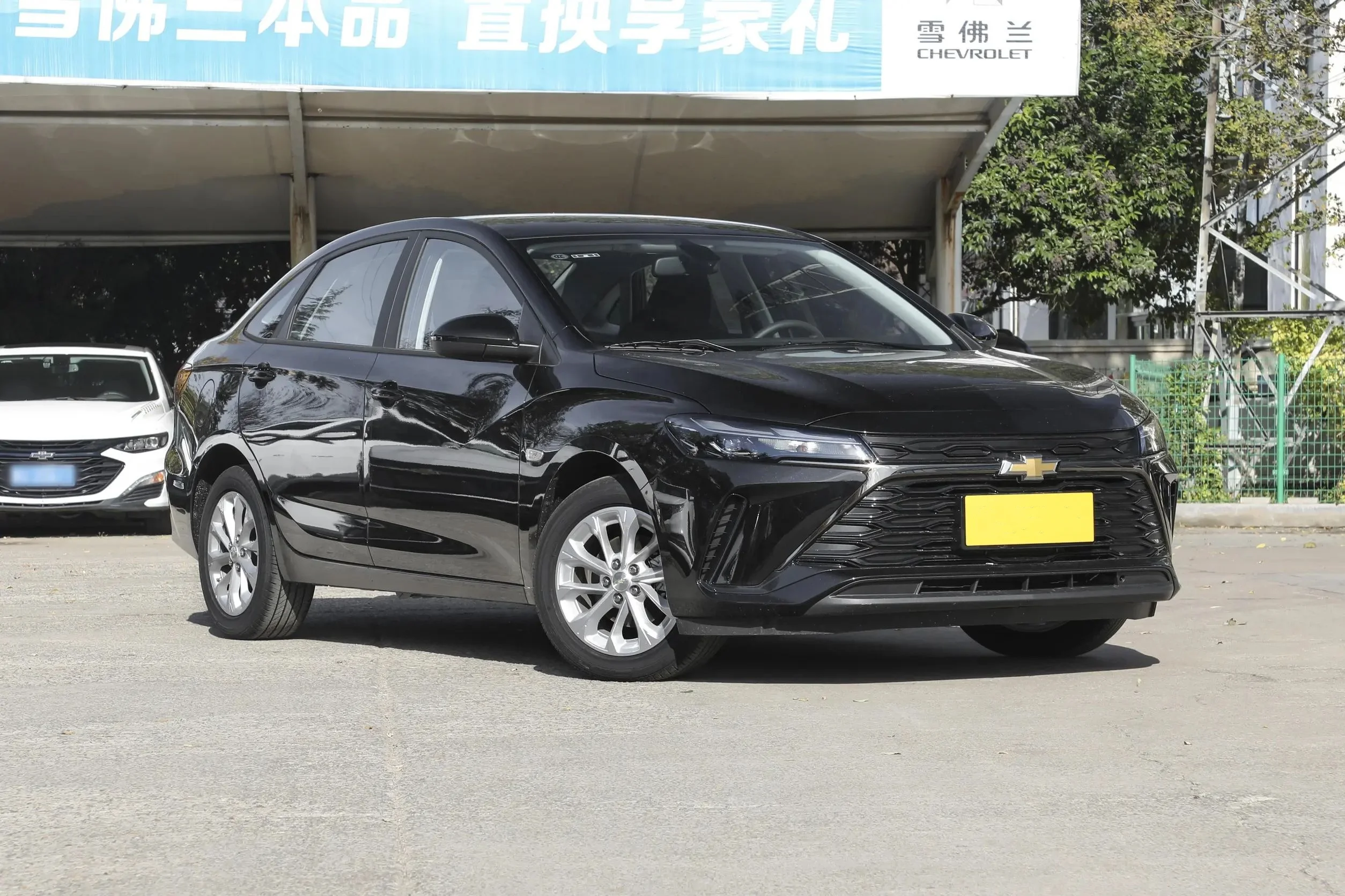 Chevrolet monza cruze высокопроизводительный кожаный компактный седан б/у многофункциональные гибридные автомобили 2024