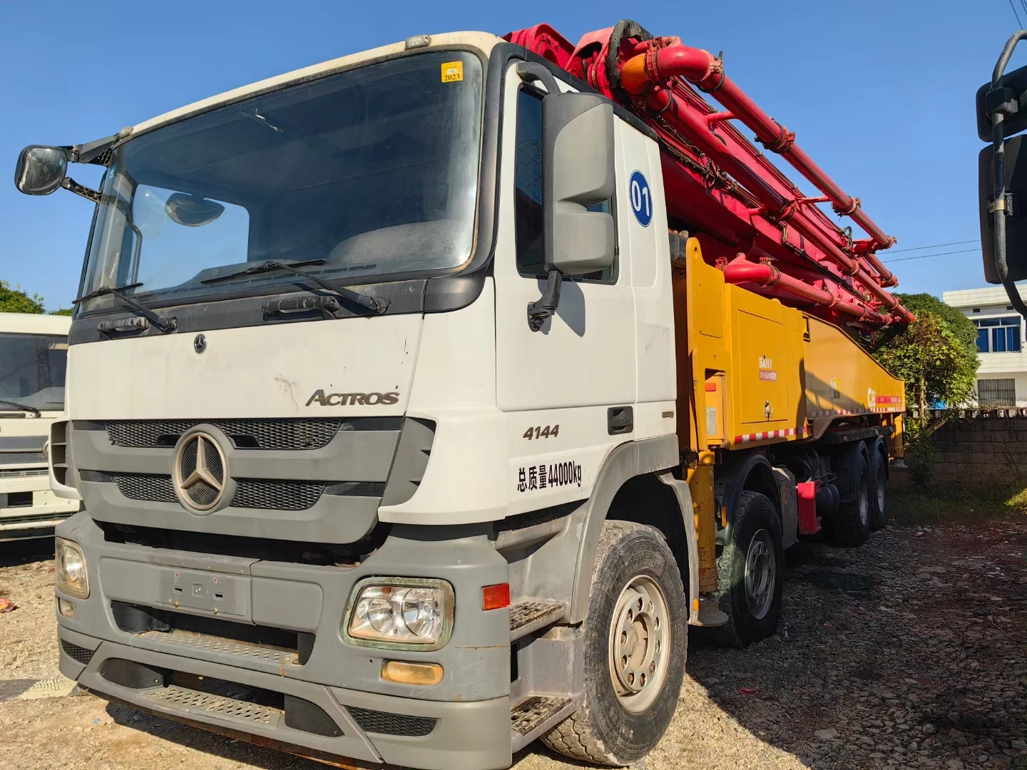 56m Benz Chassis SYM5449THB 560C-8A Used Sanys Pump Truck Mounted