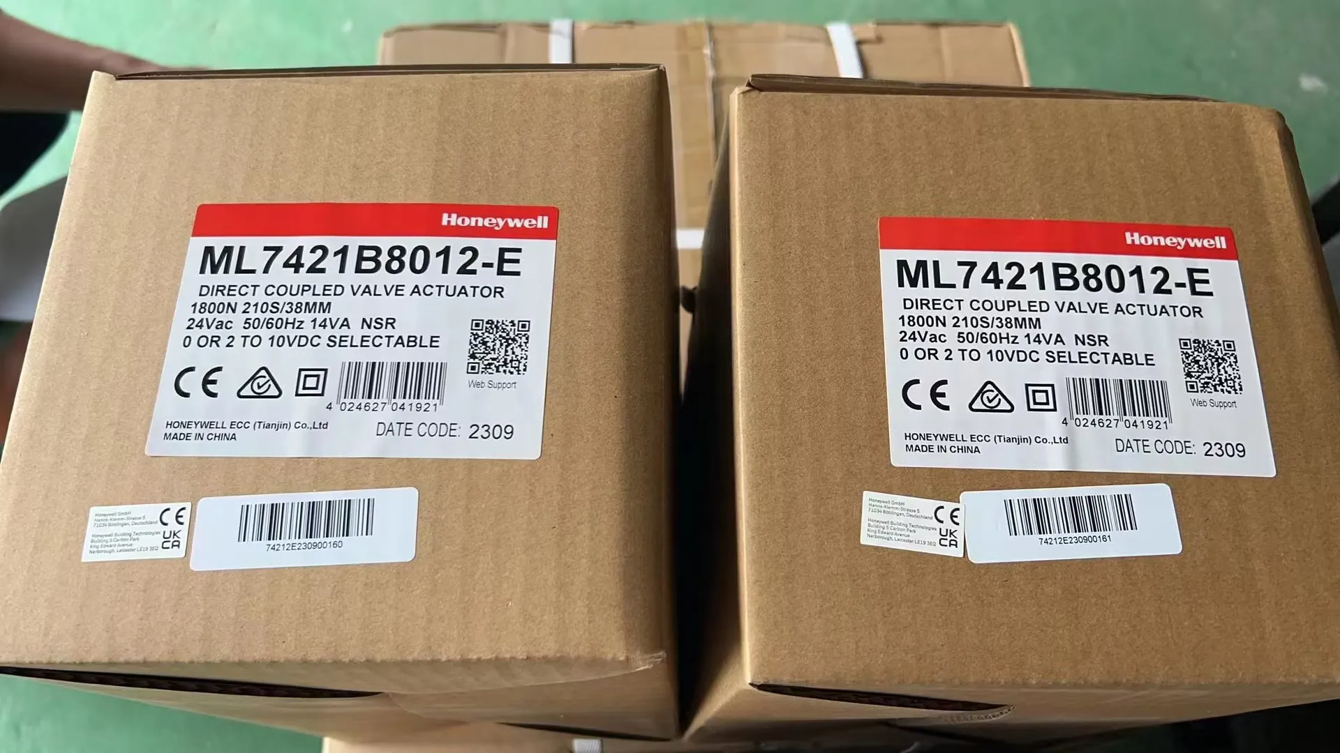 Honeywell ML7421B8012-E модулирование линейного управления приводом прямого сцепленного клапана привод 135 LBF 3/4 дюймов ход 24V 1800N