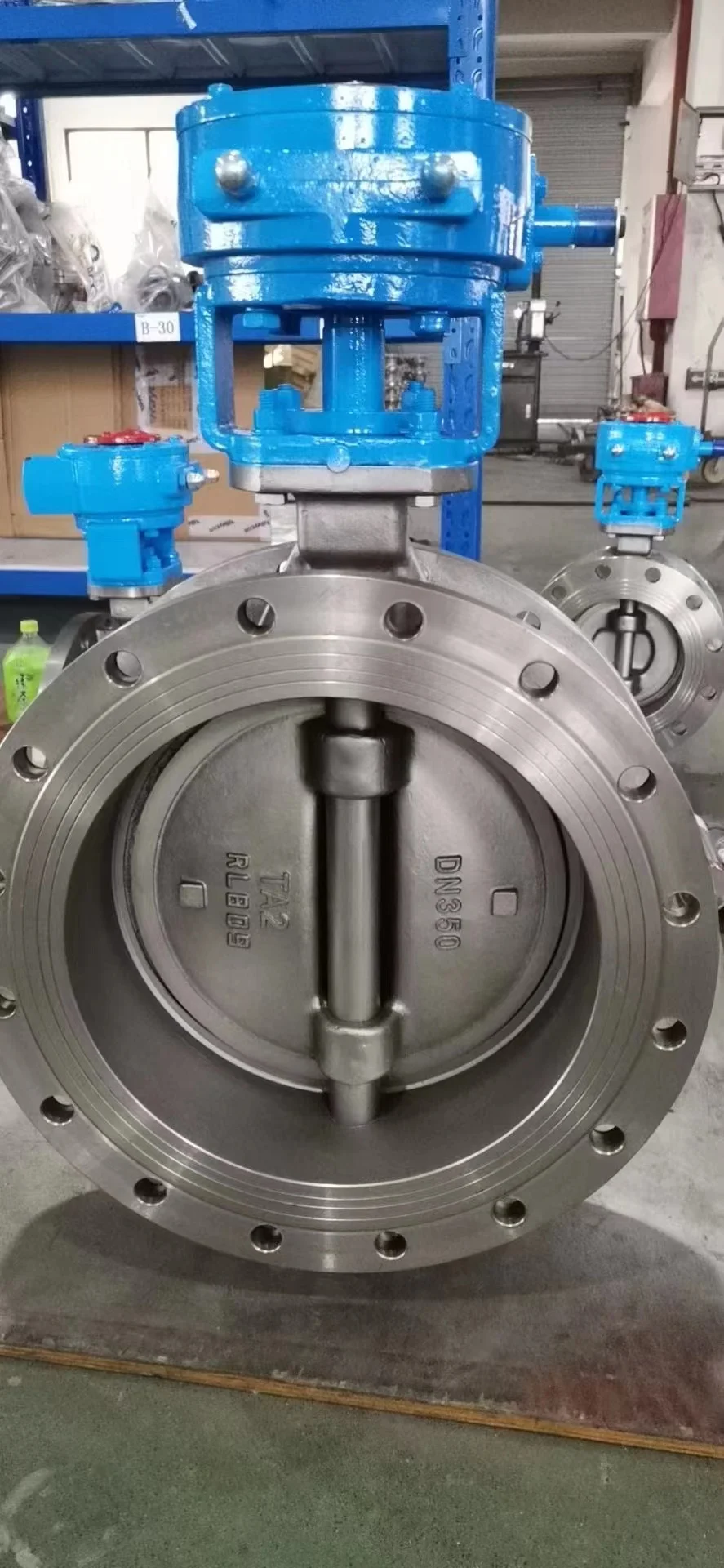 Used in Sewage water treatment system Corrosion resistant Titanium pump and Valve Gr2 titanium ball valve stop valve