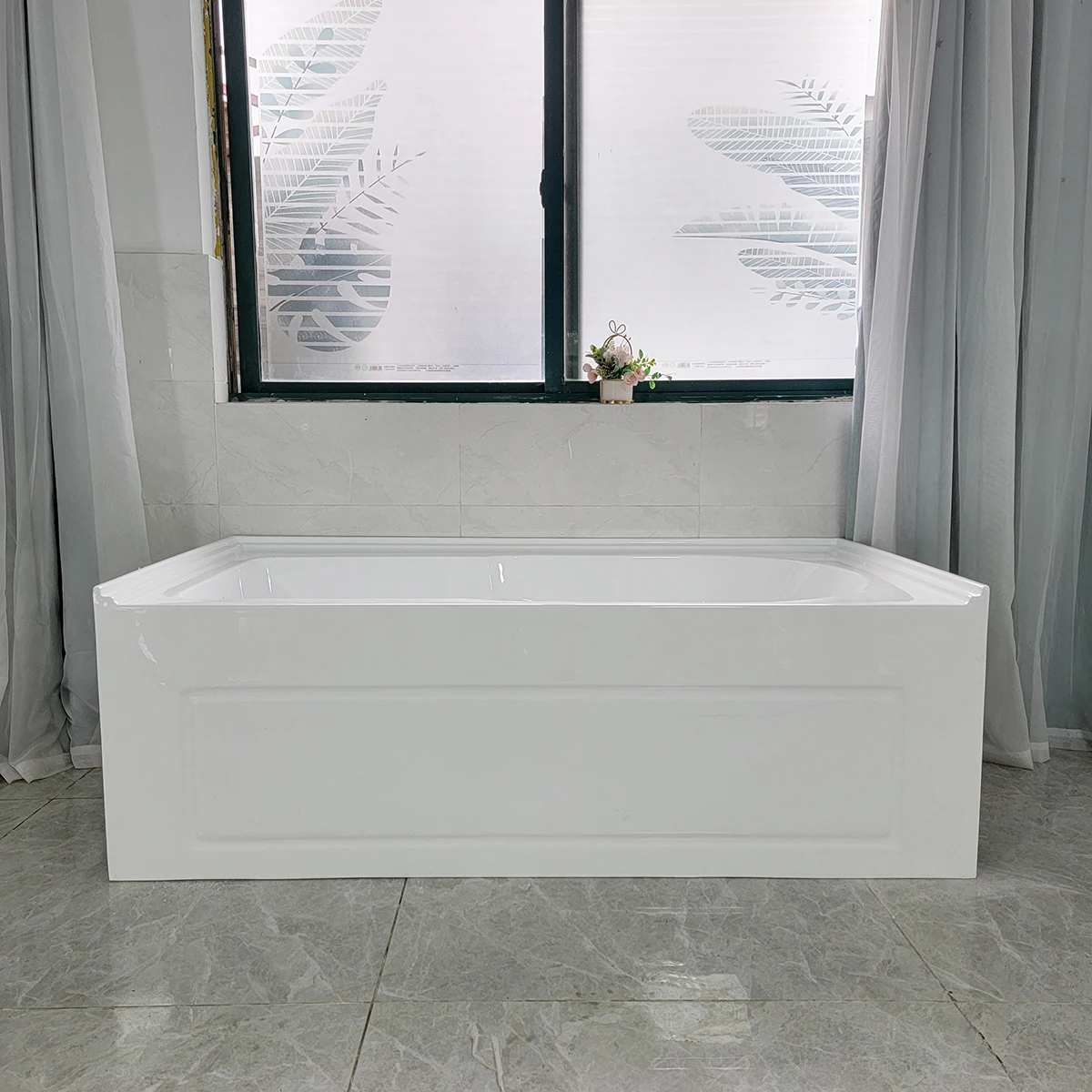 Hot sale top quality single skirt acrylic bathtubs plastic panel soaking bathtub for bathroom
