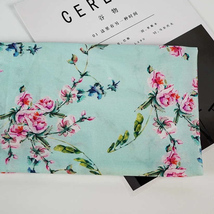 2024 Hot Selling 100% Polyester Silk Like High Quality Digital Printed Fabrics For Dress Garments