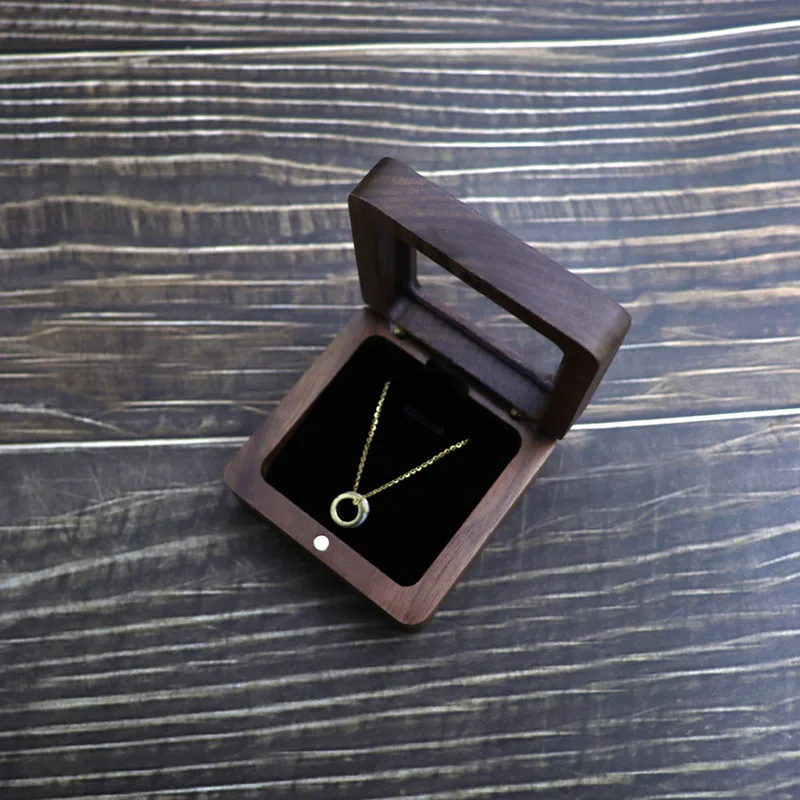 Factory wholesale transparent lid small and delicate jewelry box for necklace jewelry wood box