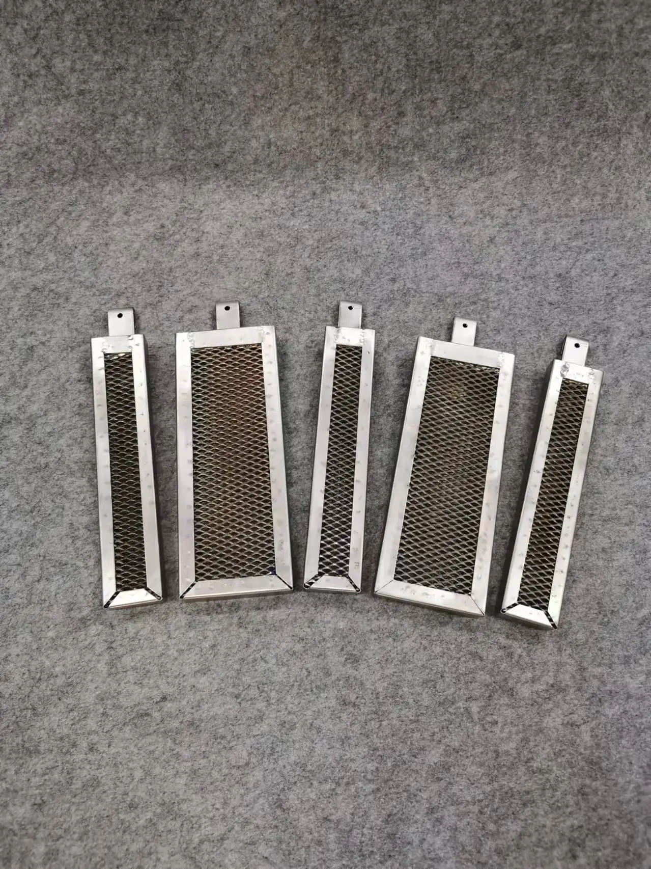 Customized Plating PCB Industrial factory price Gr1 titanium anodizing rack titanium anode basket  industry