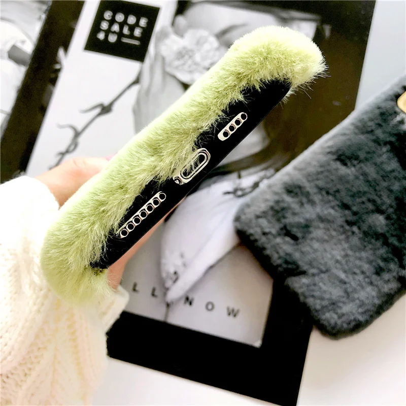 2021 Winter luxury Plush Soft woman Fashion Keep warm phone case for iphone 13 Pro max 7/8 se XR xs 12 11 Mobile Cover