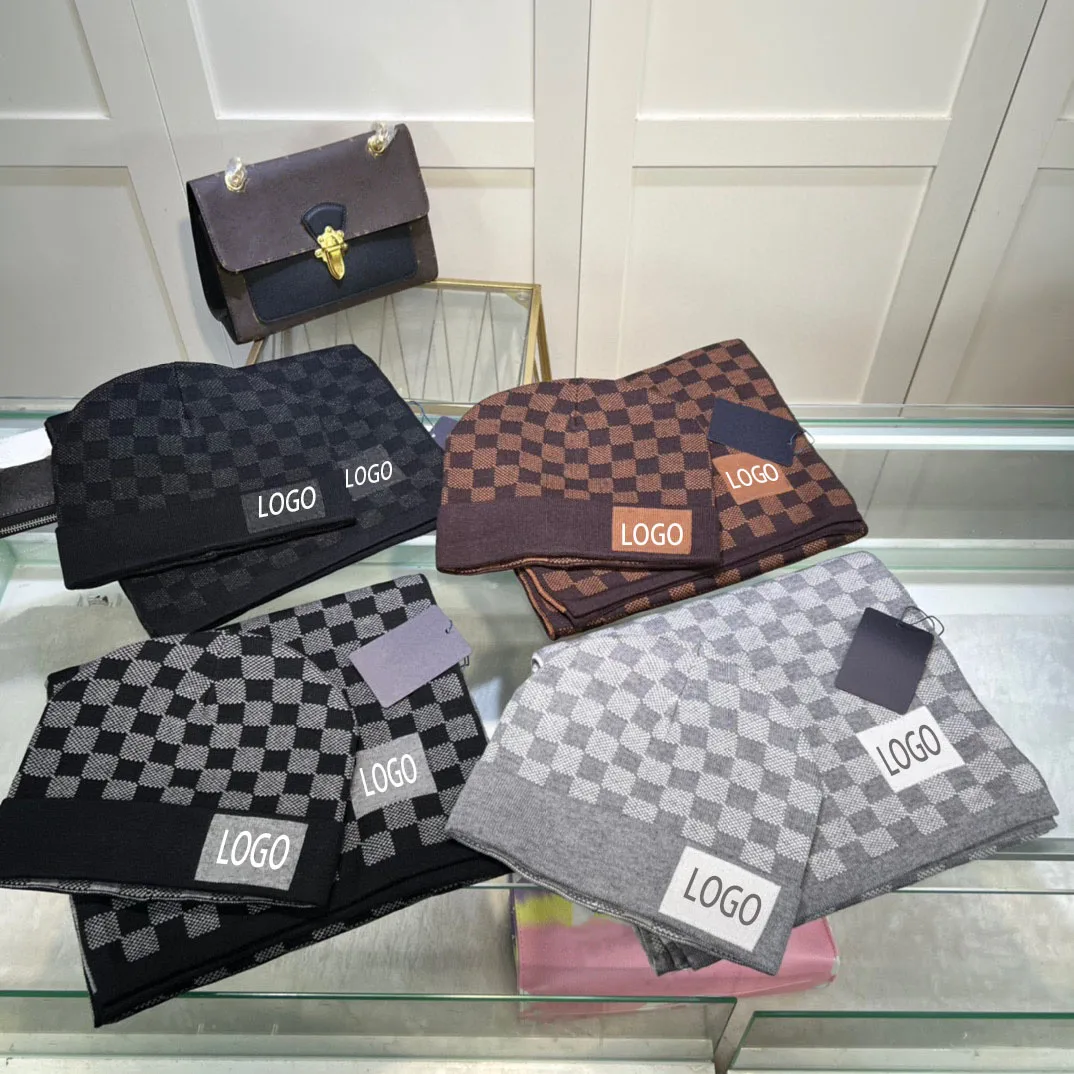 New high quality designer hats and scarf set letter jacquard knitted wool luxury beanie hot selling scarfs luxury brand